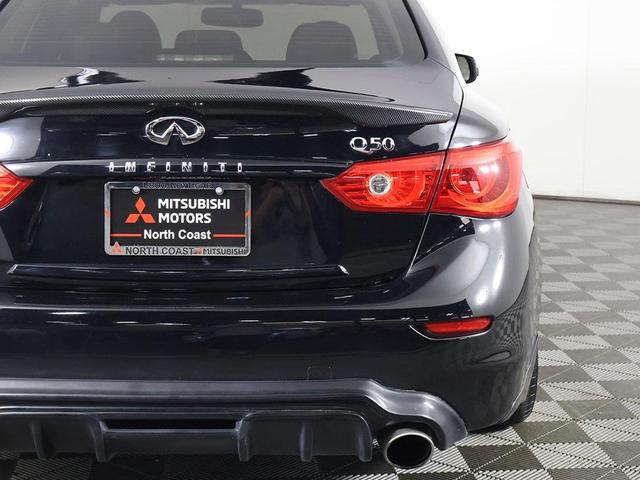 Photo of 2016 Black INFINITI Q50