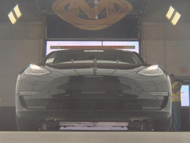 Photo of 2020 Solid Black Tesla Model 3