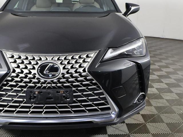 Photo of 2023 Cloudburst Gray Lexus UX 250h