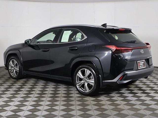 Photo of 2023 Cloudburst Gray Lexus UX 250h