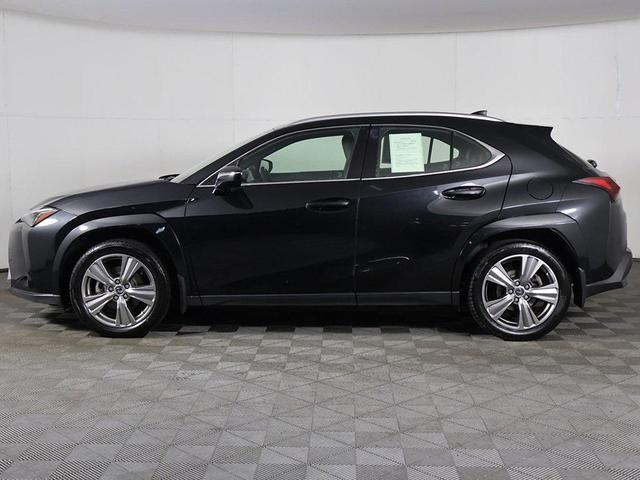 Photo of 2023 Cloudburst Gray Lexus UX 250h