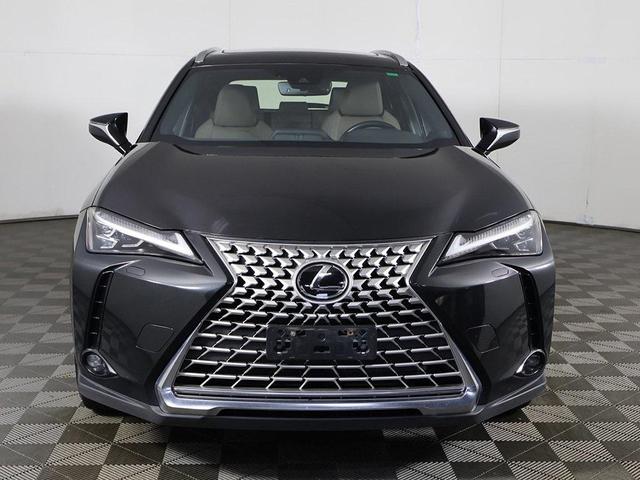 Photo of 2023 Cloudburst Gray Lexus UX 250h
