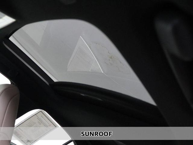 Photo of 2023 Cloudburst Gray Lexus UX 250h