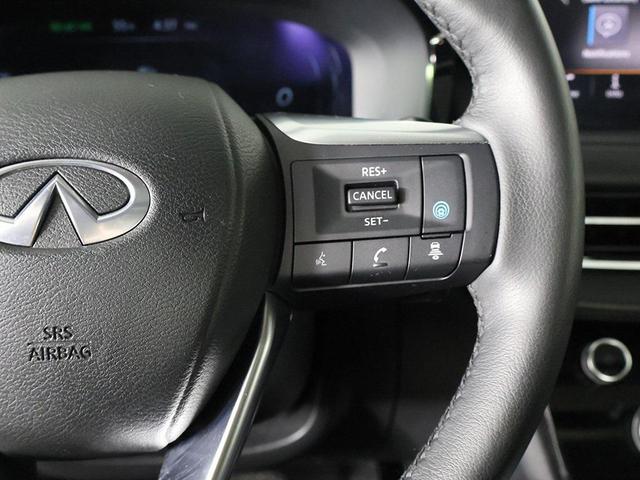 Photo of 2024 Majestic White INFINITI QX60