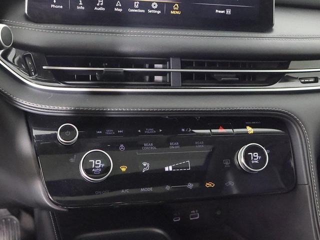 Photo of 2024 Majestic White INFINITI QX60