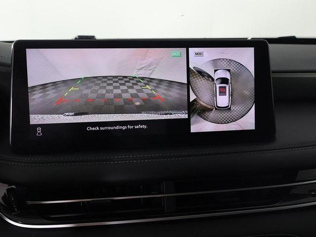 Photo of 2024 Majestic White INFINITI QX60