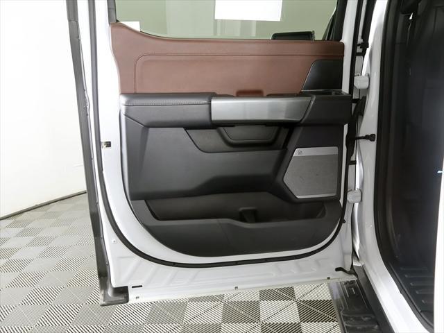Photo of 2022 Oxford White Ford F-150