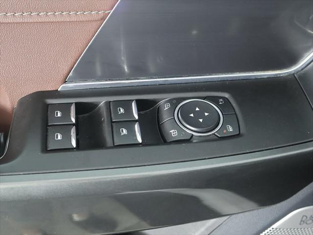 Photo of 2022 Oxford White Ford F-150