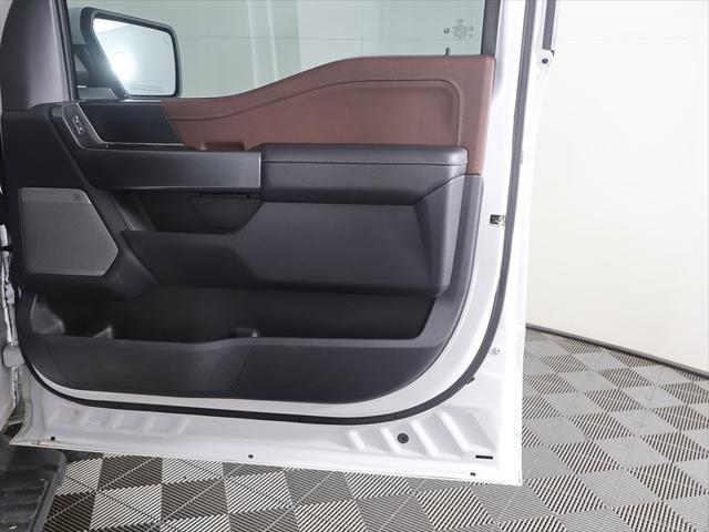 Photo of 2022 Oxford White Ford F-150