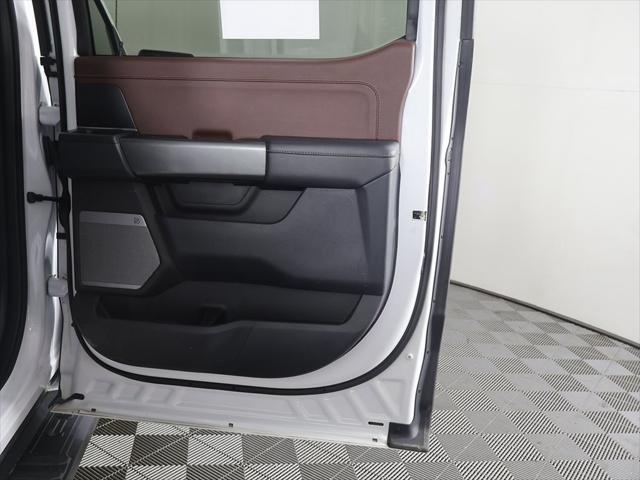 Photo of 2022 Oxford White Ford F-150