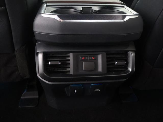 Photo of 2022 Oxford White Ford F-150