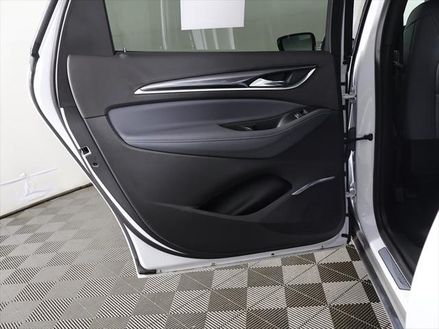 Photo of 2024 Summit White Buick Enclave