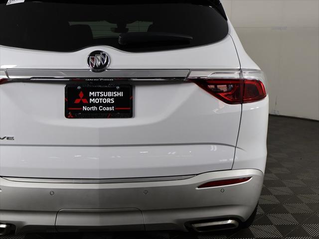 Photo of 2024 Summit White Buick Enclave
