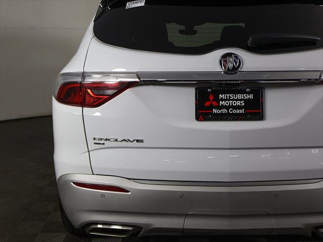 Photo of 2024 Summit White Buick Enclave