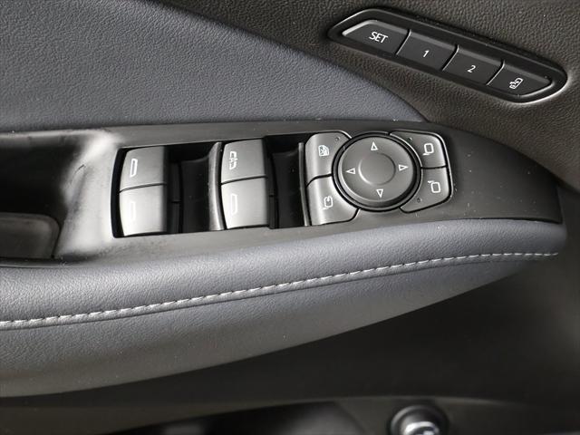 Photo of 2024 Summit White Buick Enclave