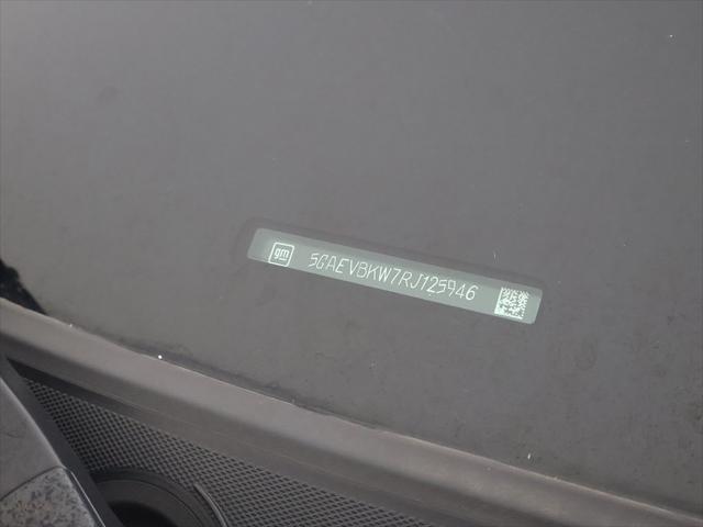 Photo of 2024 Summit White Buick Enclave