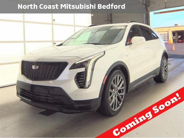 Photo of 2021 Crystal White Tricoat Cadillac XT4