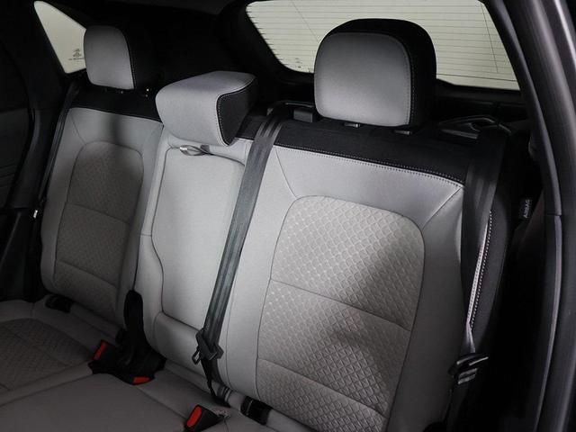Photo of 2024 Carbonized Gray Metallic Ford Escape