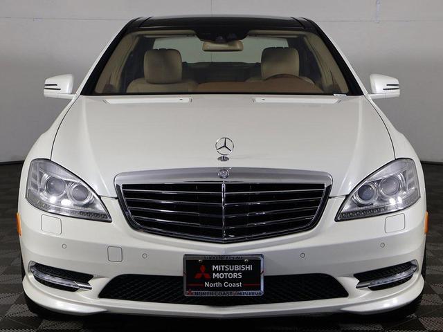 Photo of 2010 Diamond White Metallic Mercedes-Benz S-Class