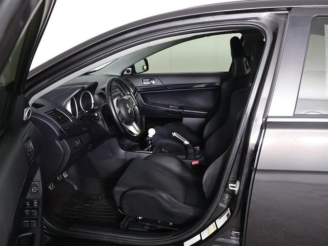 Photo of 2013 Phantom Black Pearl Mitsubishi Lancer Evolution