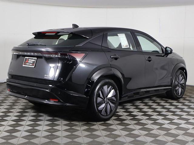 Photo of 2023 Black Diamond Pearl Nissan ARIYA