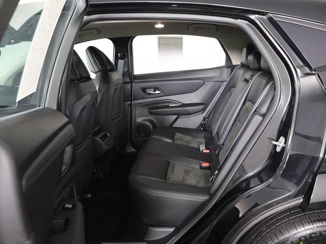 Photo of 2023 Black Diamond Pearl Nissan ARIYA