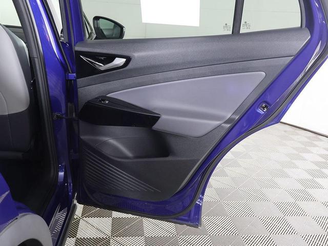 Photo of 2021 Blue Metallic Volkswagen ID.4