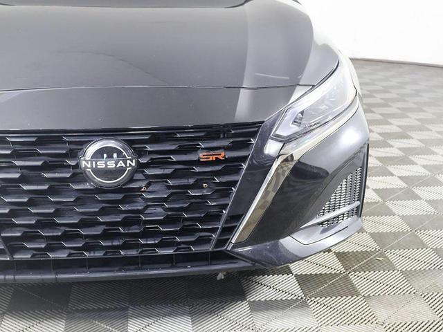 Photo of 2023 Super Black Nissan Altima