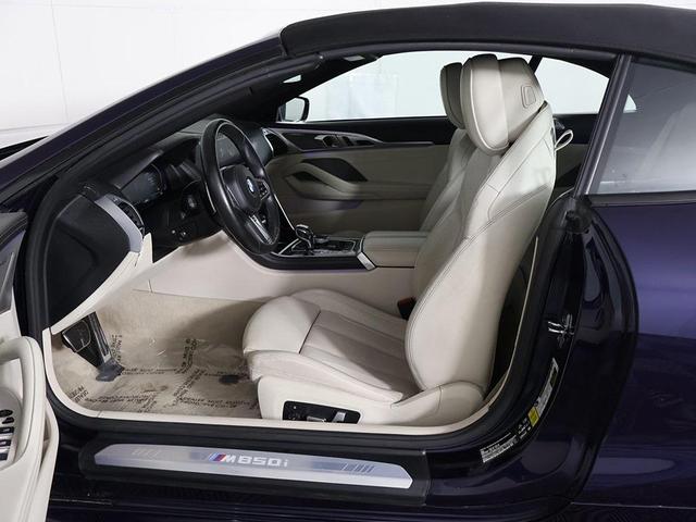 Photo of 2022 Tanzanite Blue II Metallic BMW M850