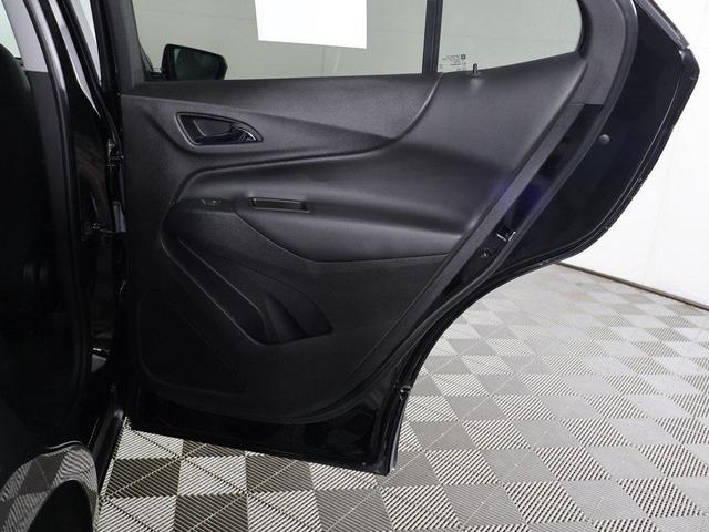 Photo of 2022 Mosaic Black Metallic Chevrolet Equinox