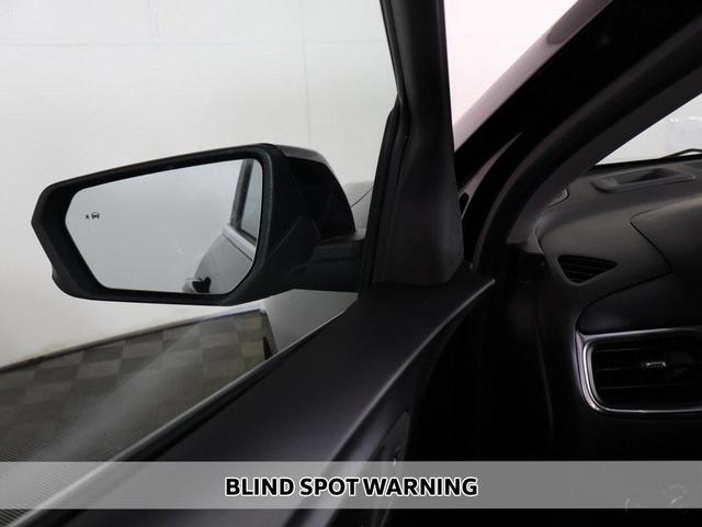 Photo of 2022 Mosaic Black Metallic Chevrolet Equinox