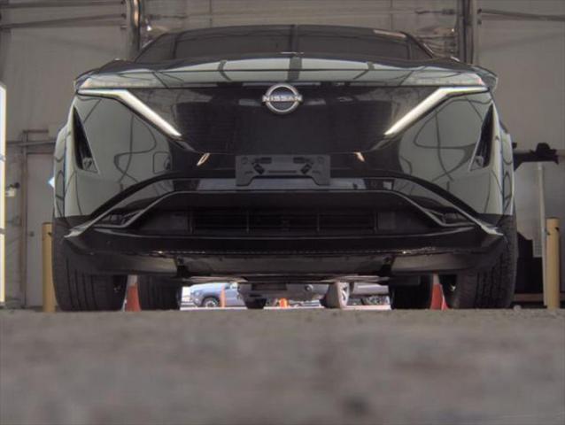 Photo of 2023 Black Diamond Pearl Nissan ARIYA