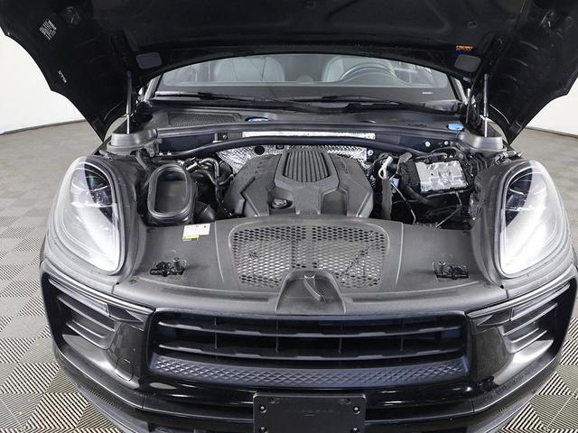 Photo of 2022 Black Porsche Macan