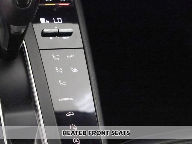 Photo of 2022 Black Porsche Macan