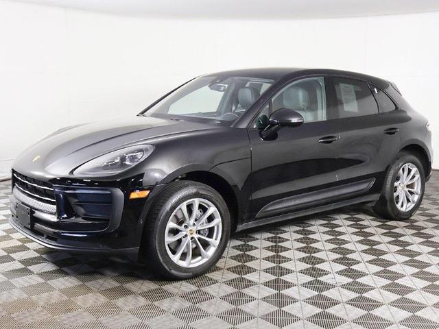 Photo of 2022 Black Porsche Macan