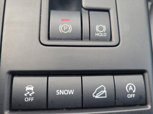 Photo of 2022 Magnetic Gray Metallic Toyota Highlander