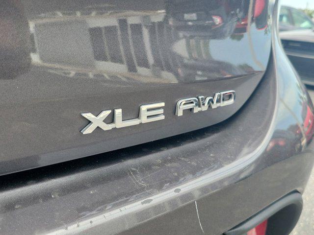 Photo of 2022 Magnetic Gray Metallic Toyota Highlander