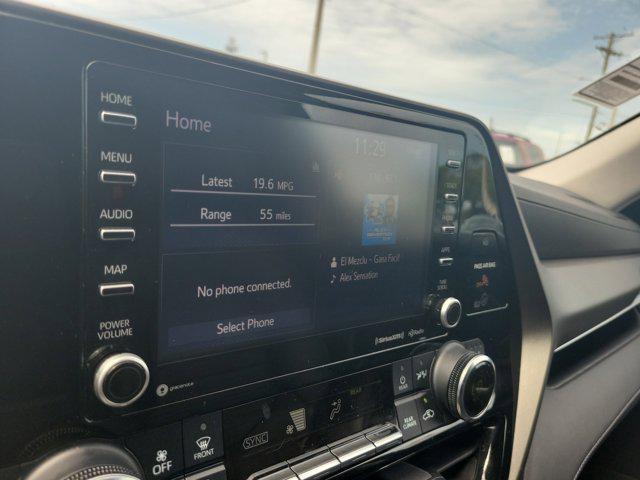 Photo of 2022 Magnetic Gray Metallic Toyota Highlander