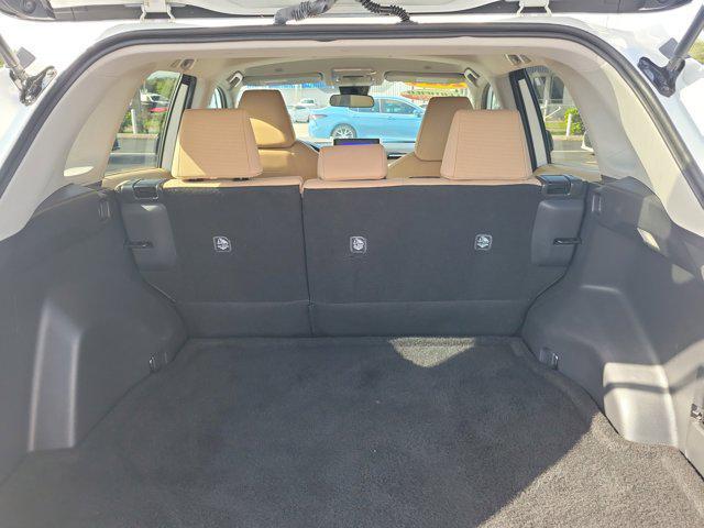 Photo of 2024 Ice Cap Toyota RAV4
