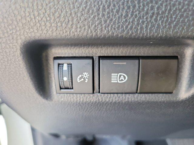 Photo of 2024 Ice Cap Toyota RAV4