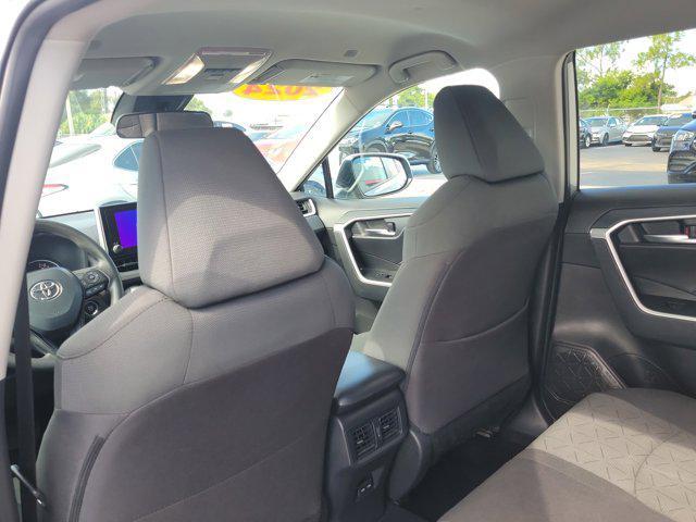 Photo of 2024 Silver Sky Metallic Toyota RAV4