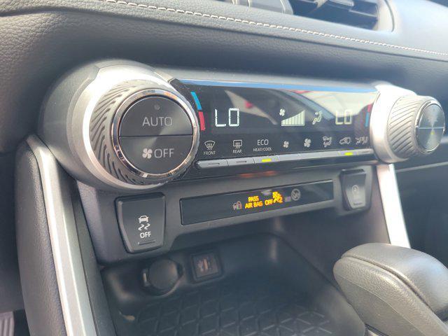 Photo of 2024 Silver Sky Metallic Toyota RAV4