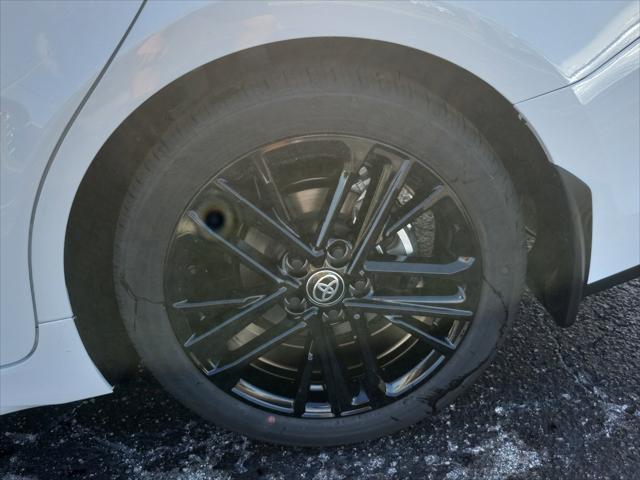 Photo of 2025 Ice Cap Toyota Camry