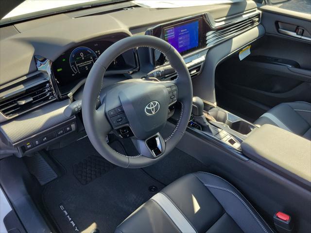 Photo of 2025 Ice Cap Toyota Camry