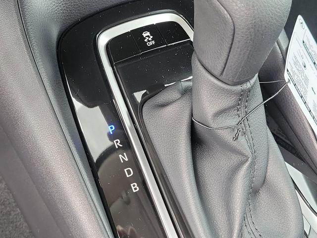 Photo of 2025 Wind Chill Pearl Toyota Corolla