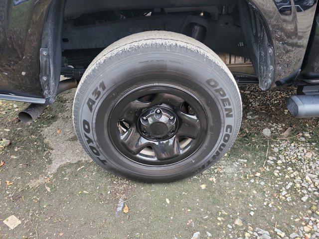 Photo of 2021 Midnight Black Metallic Toyota Tacoma