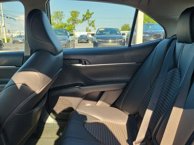 Photo of 2018 Celestial Silver Metallic Toyota Camry