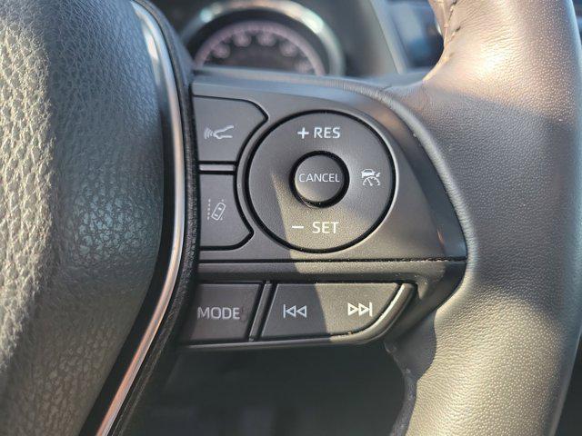 Photo of 2018 Celestial Silver Metallic Toyota Camry