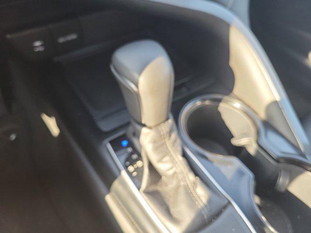 Photo of 2018 Celestial Silver Metallic Toyota Camry