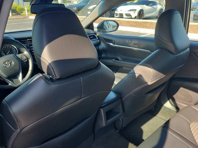 Photo of 2018 Celestial Silver Metallic Toyota Camry